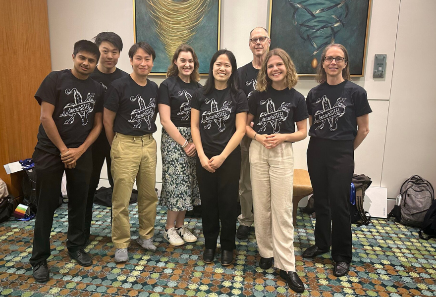 Group photo of students and faculty